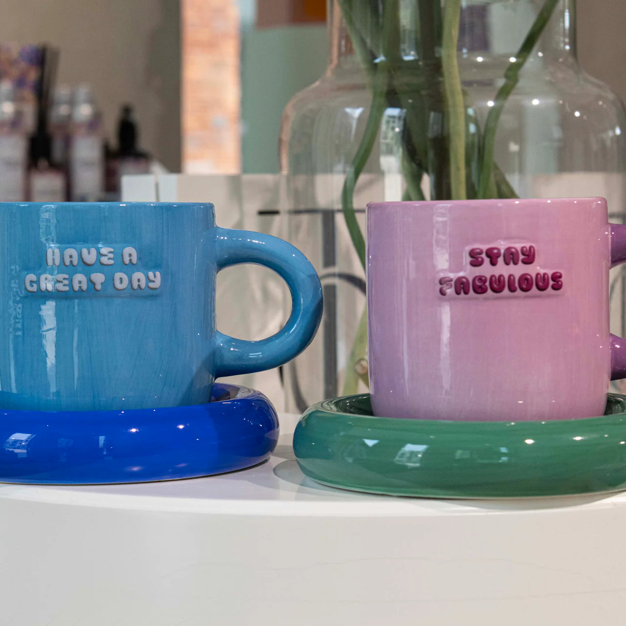 Mok met schotel roze