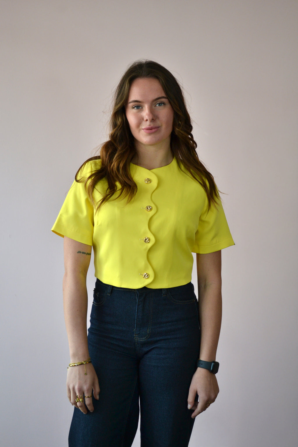 Korte mouwen top met knopen