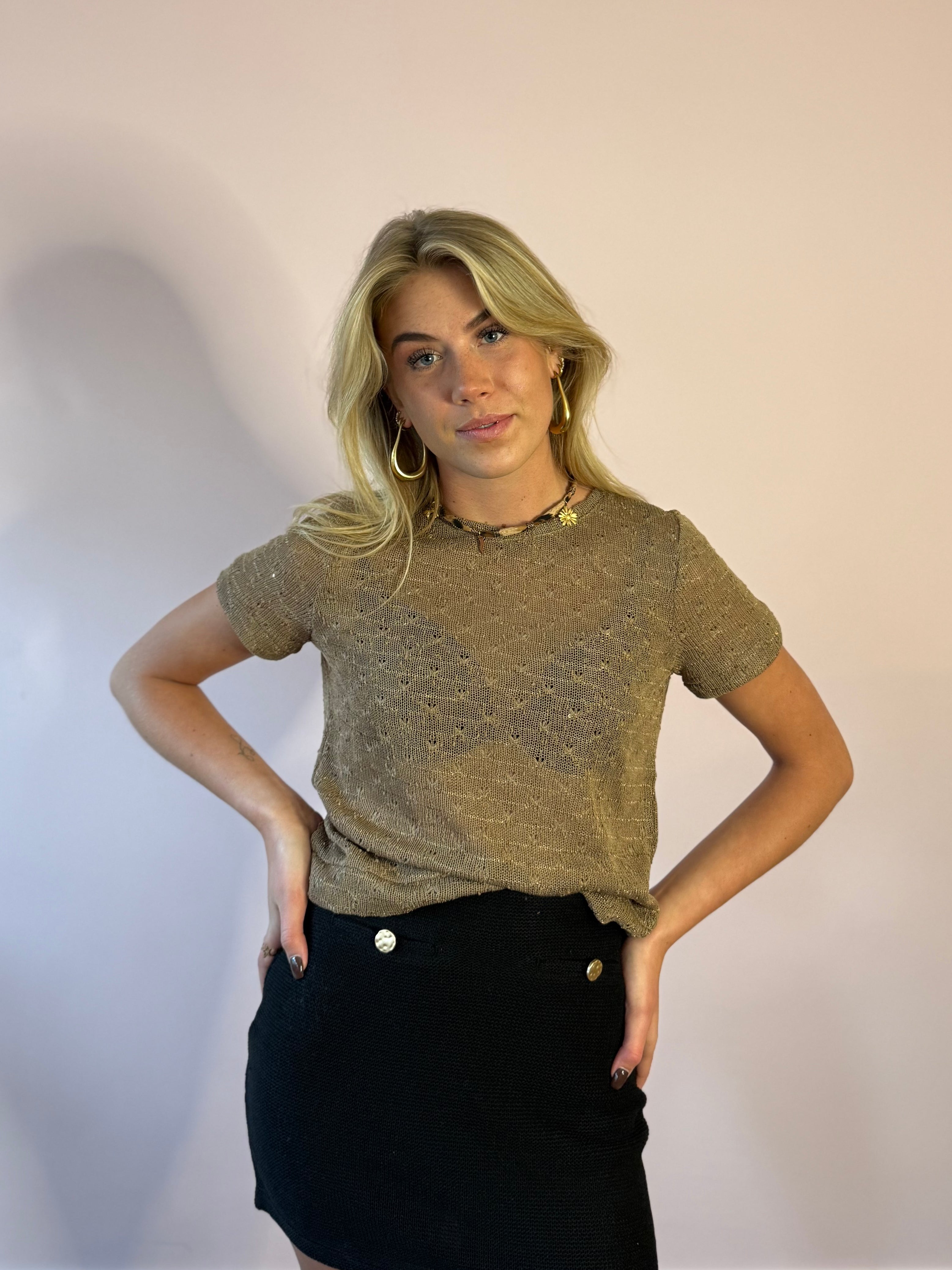 Shirt met open achterkant