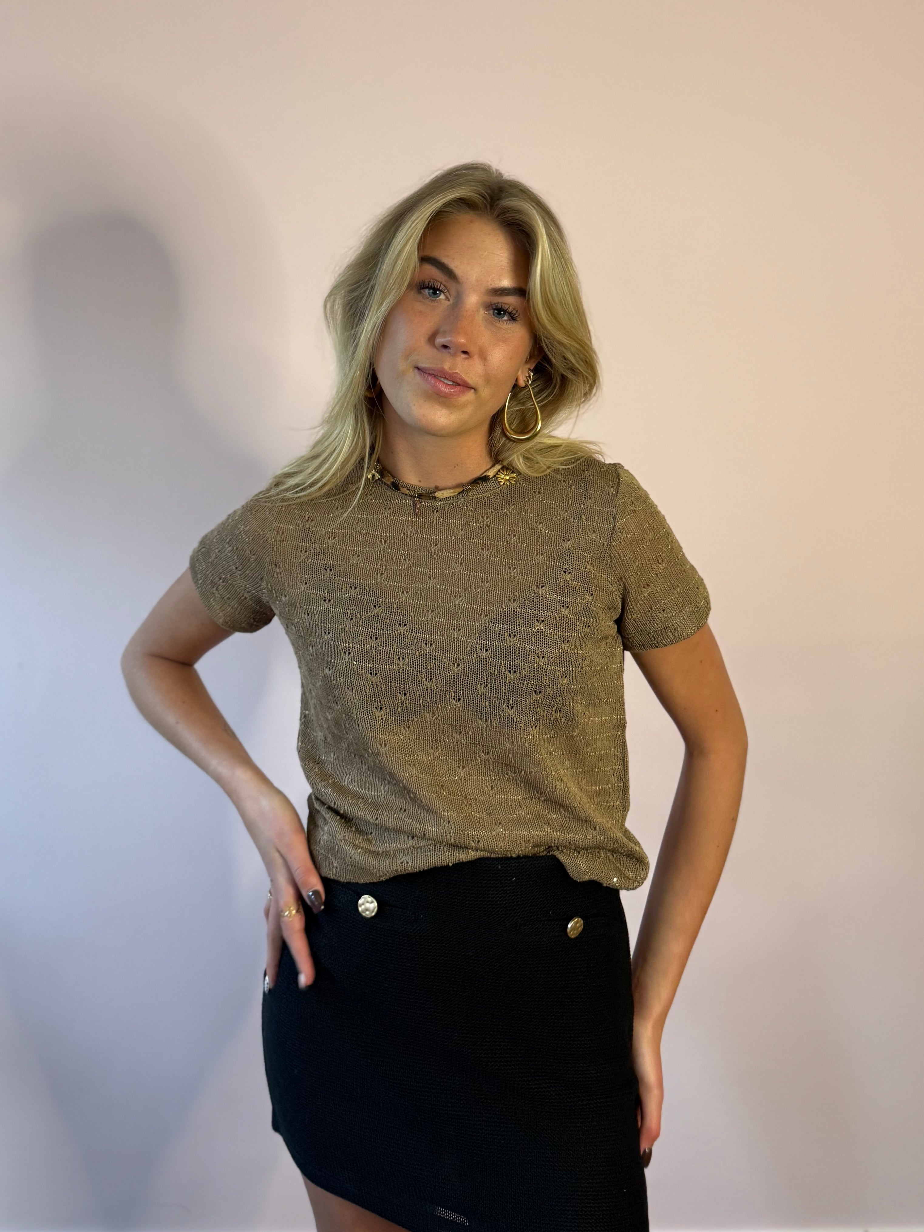 Shirt met open achterkant