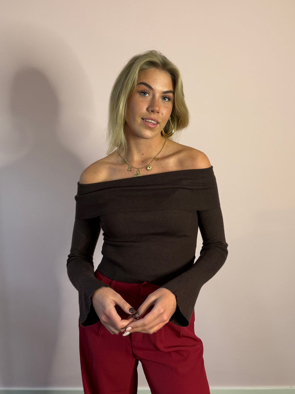 Off shoulder met wijde mouwen